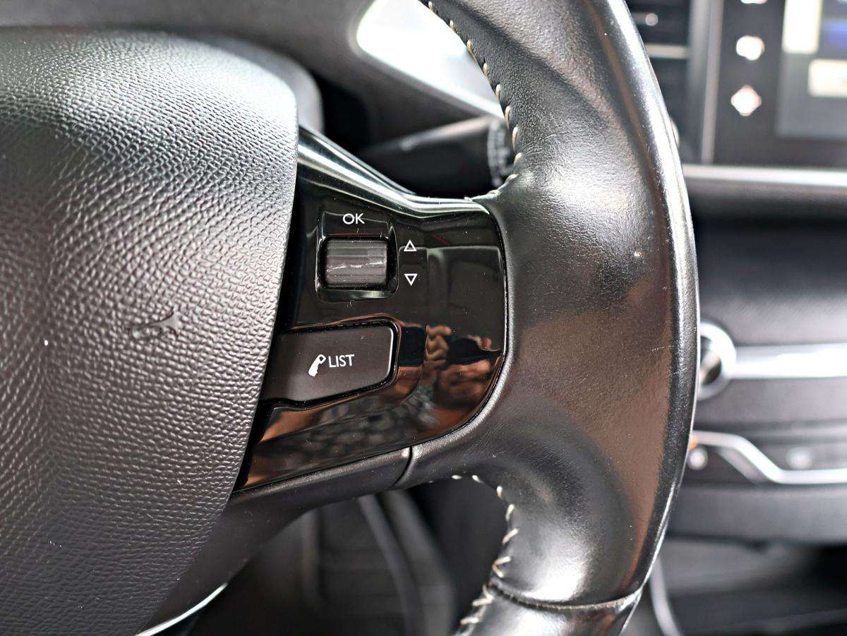 peugeot-308-2015-diesel-1560cc