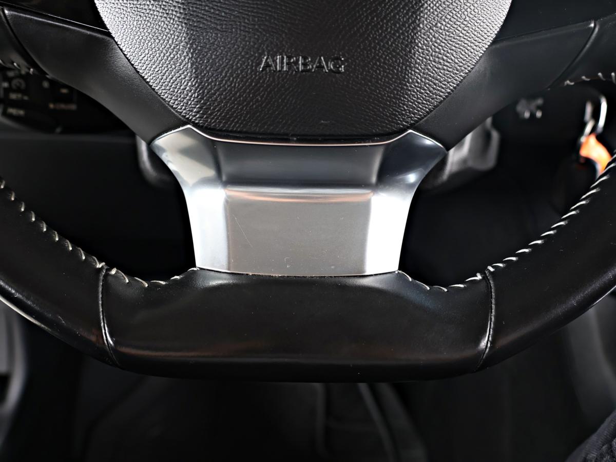 peugeot-308-2015-diesel-1560cc