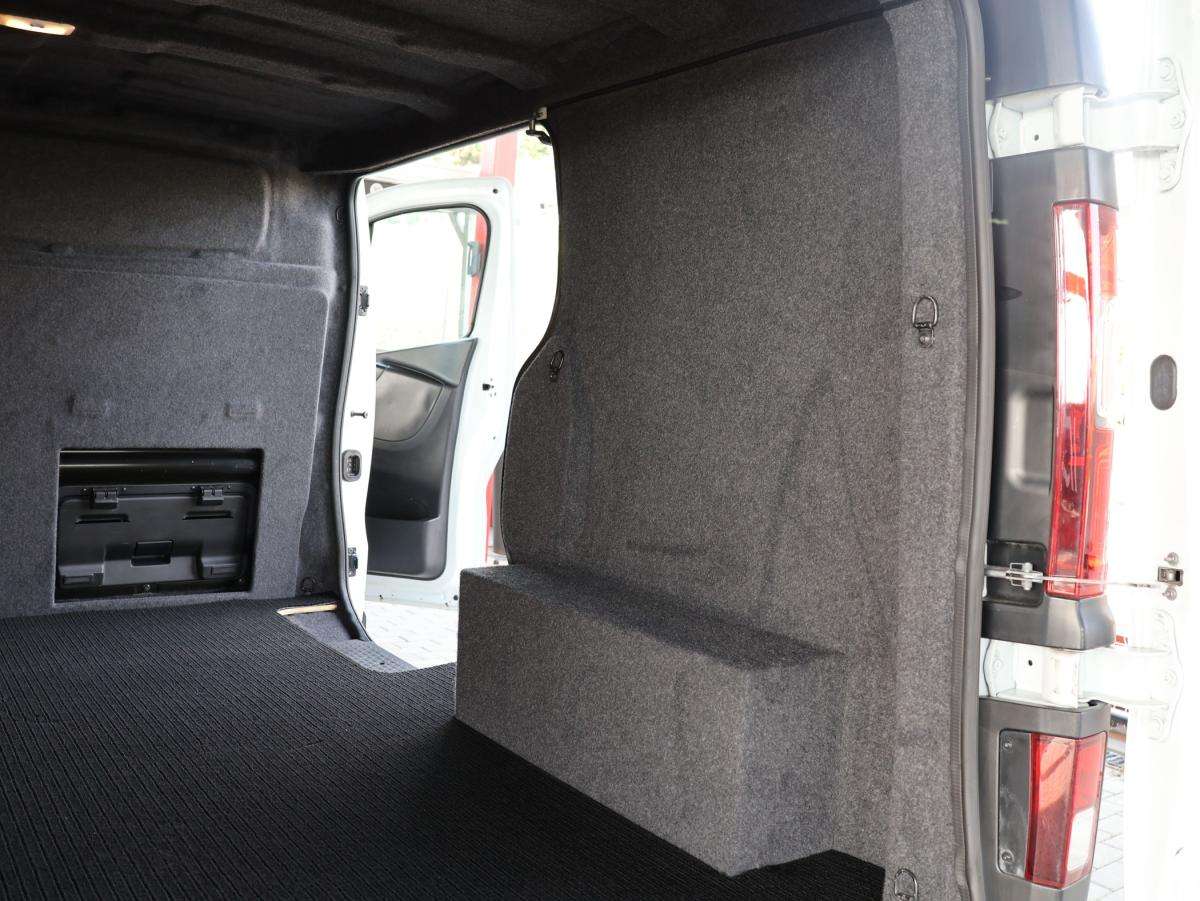 renault-trafic-2021-diesel-1997cc