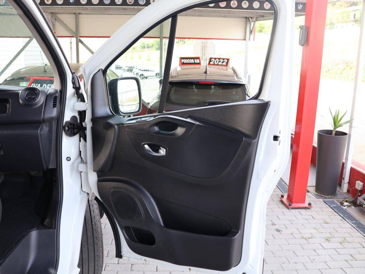 renault-trafic-2021-diesel-1997cc