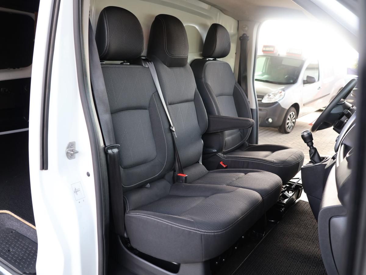 renault-trafic-2021-diesel-1997cc