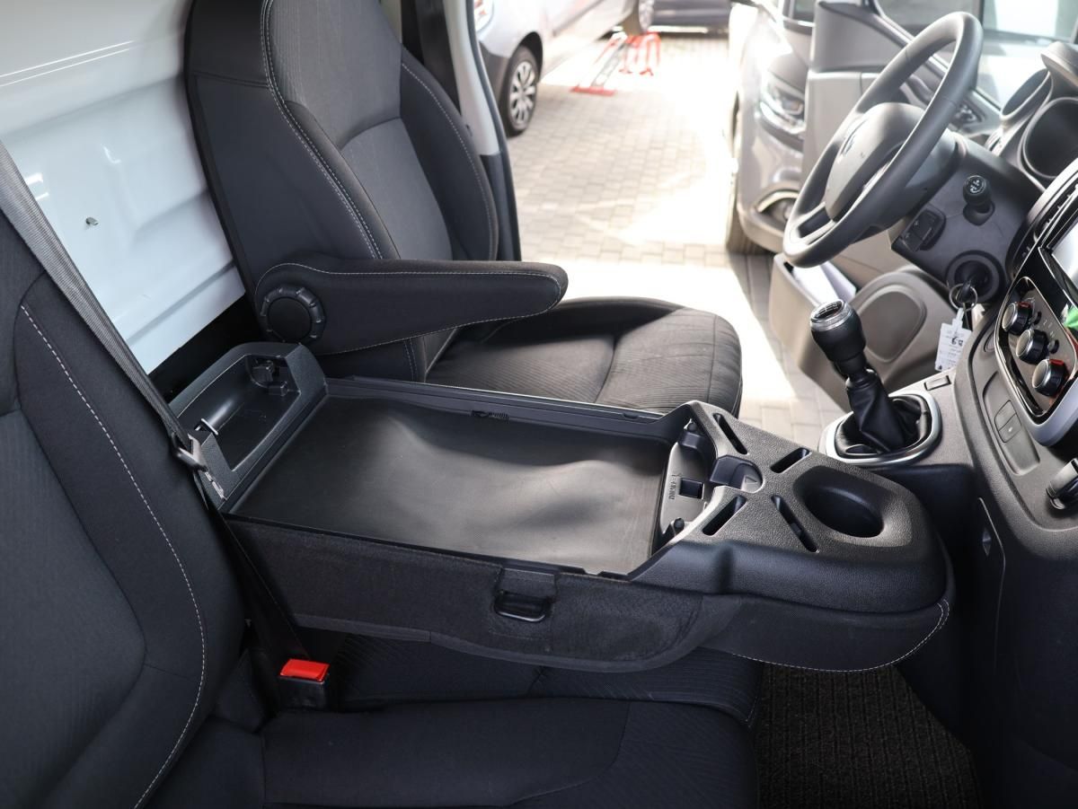 renault-trafic-2021-diesel-1997cc