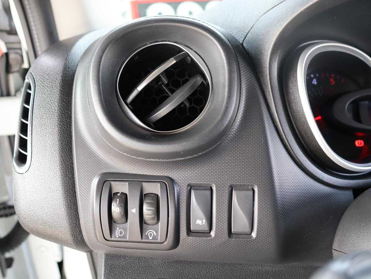 renault-trafic-2021-diesel-1997cc