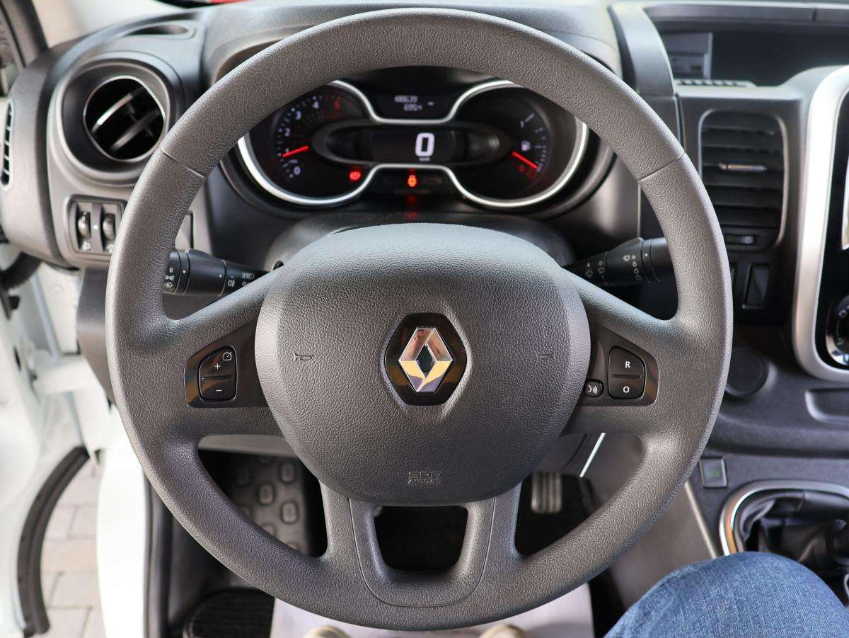 renault-trafic-2021-diesel-1997cc
