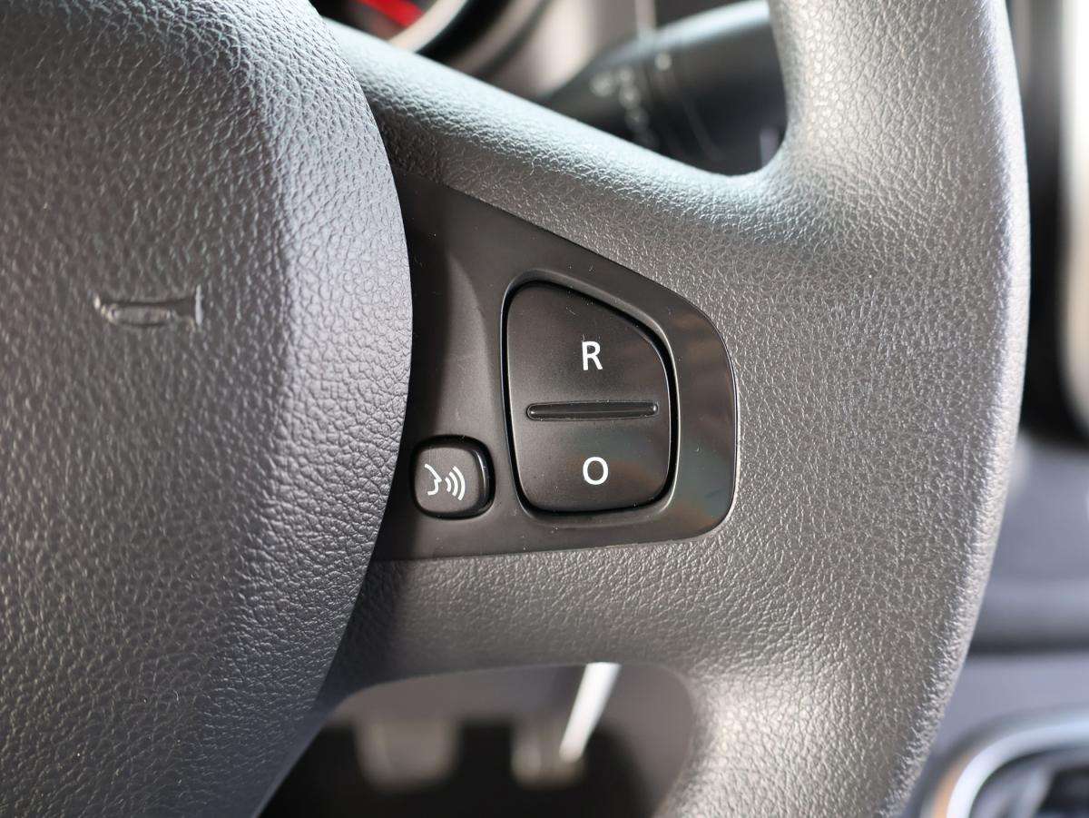 renault-trafic-2021-diesel-1997cc