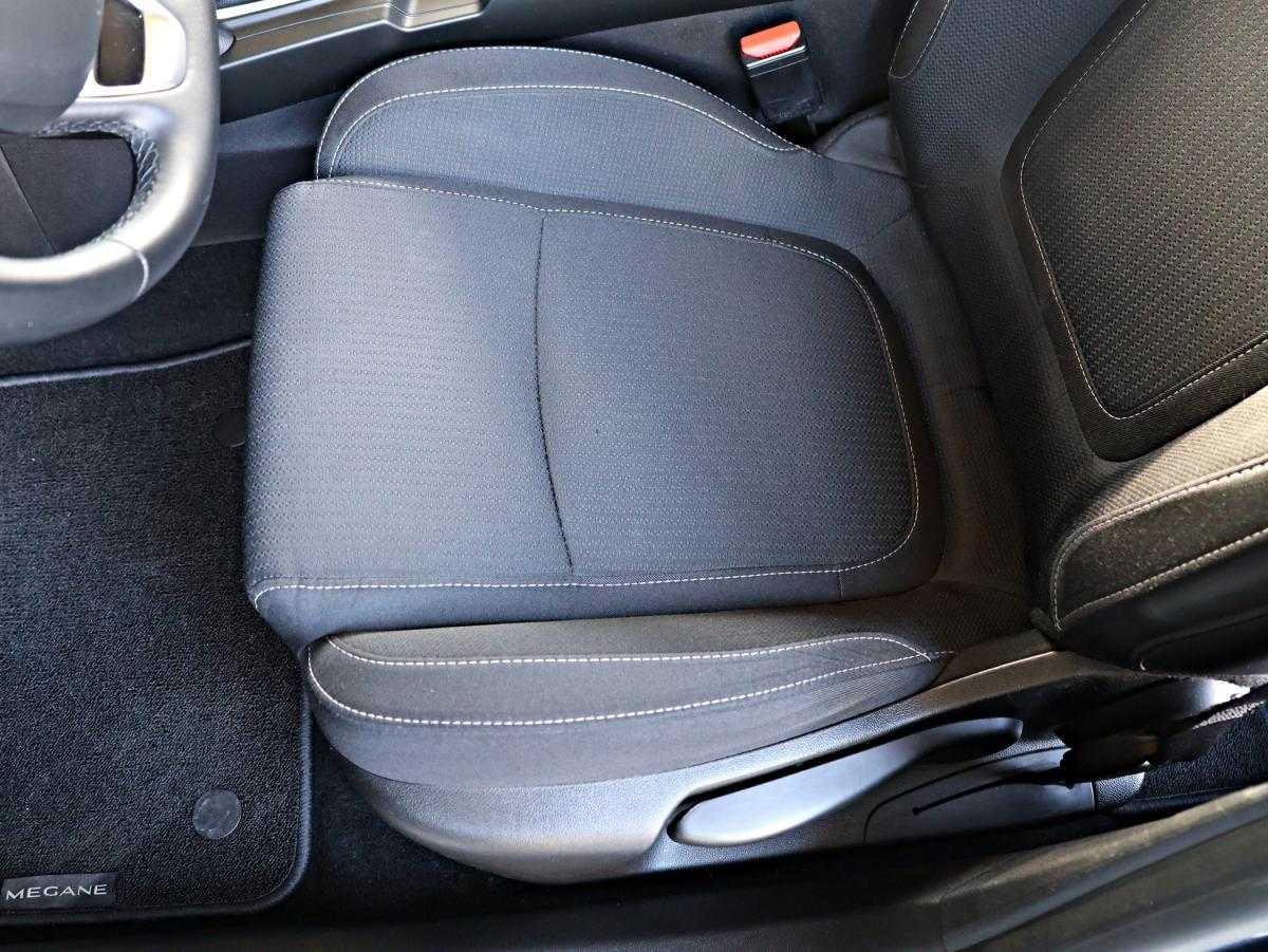 renault-megane-2022-diesel-1461cc