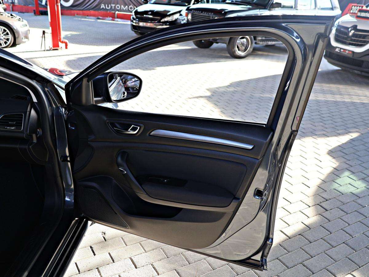 renault-megane-2022-diesel-1461cc