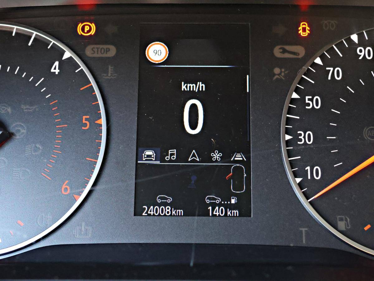 renault-megane-2022-diesel-1461cc
