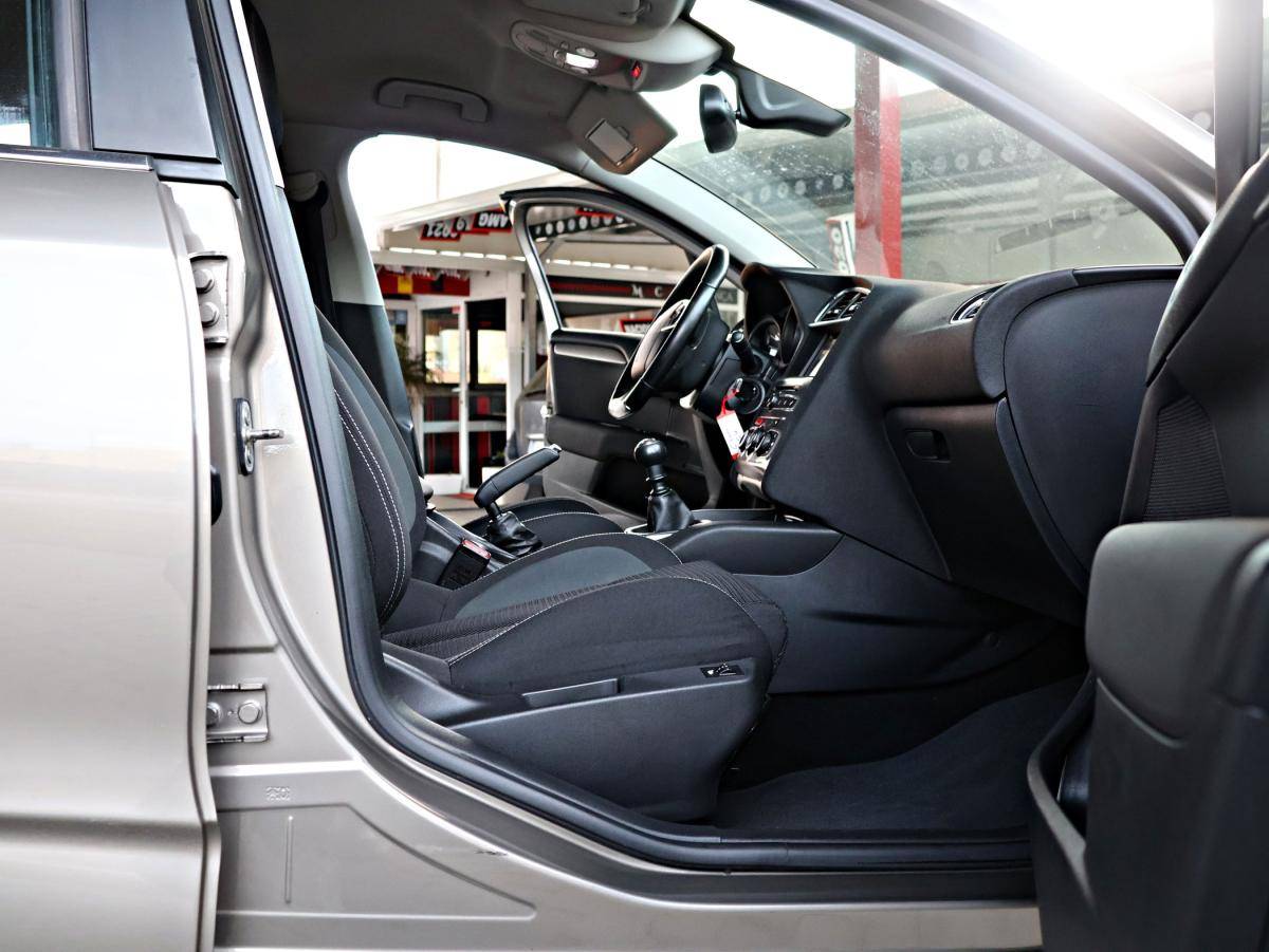 citroen-c4-2015-diesel-1560cc
