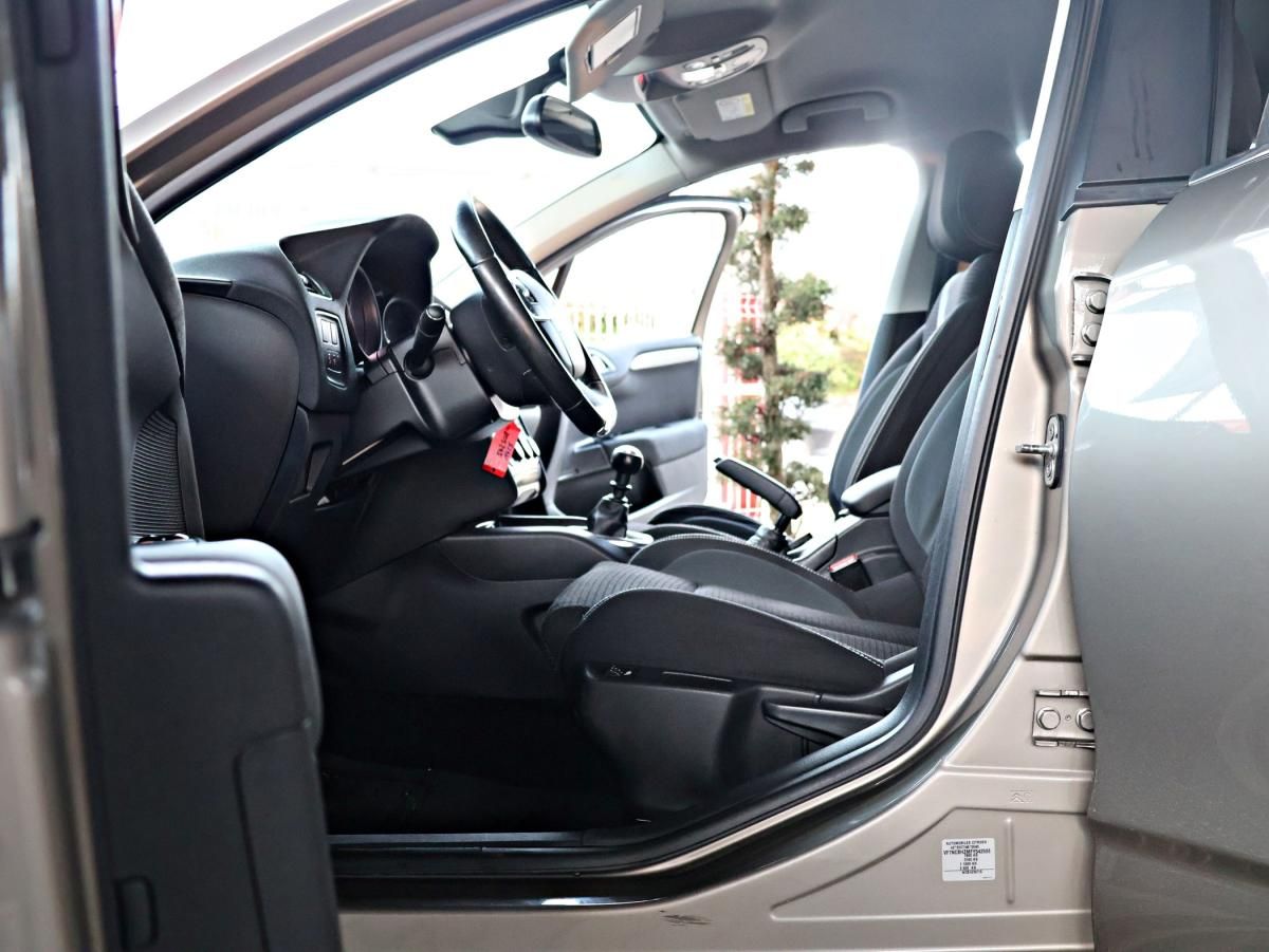 citroen-c4-2015-diesel-1560cc