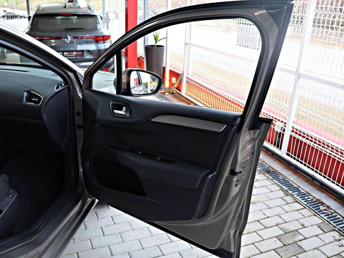 citroen-c4-2015-diesel-1560cc