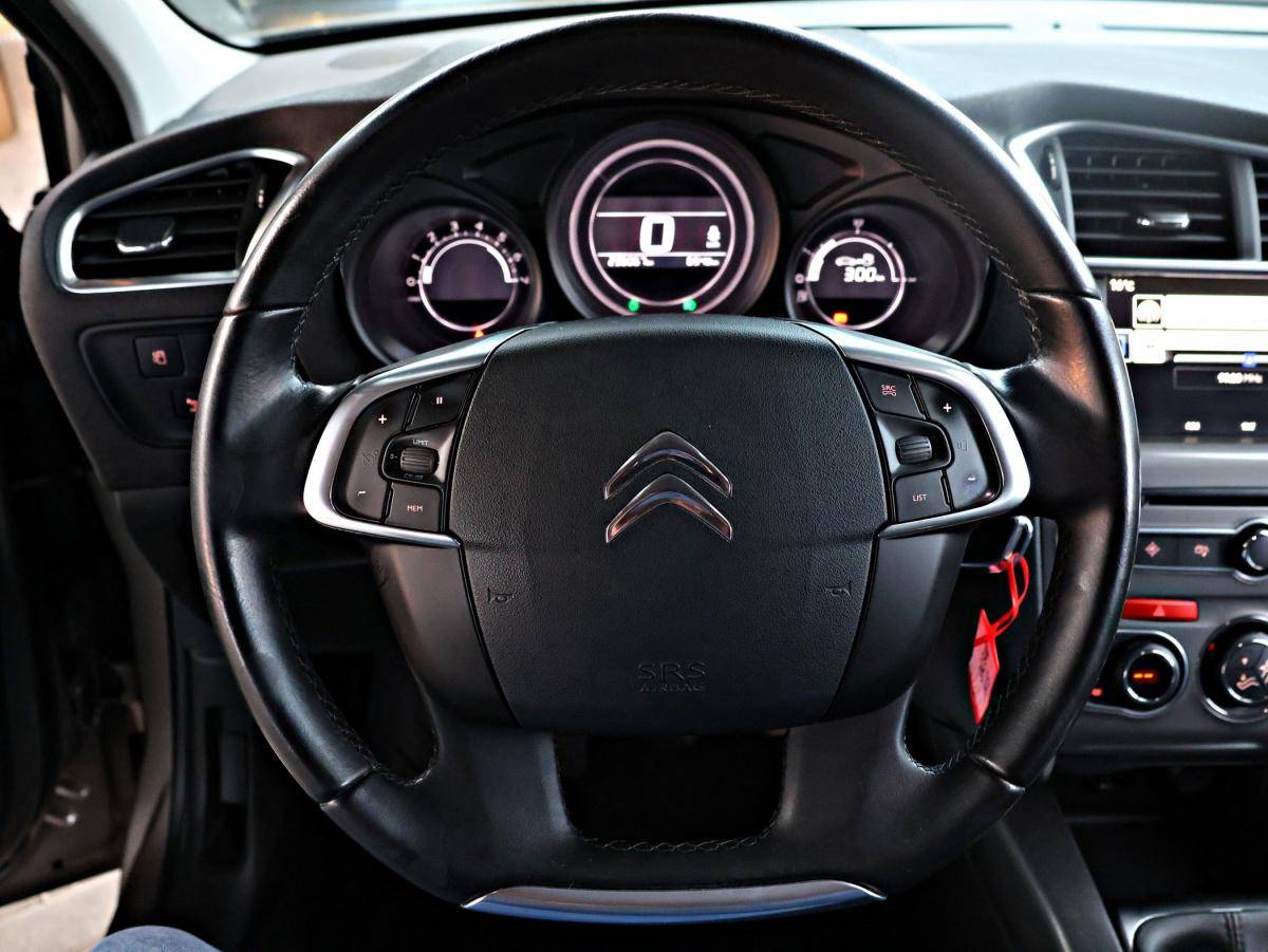 citroen-c4-2015-diesel-1560cc