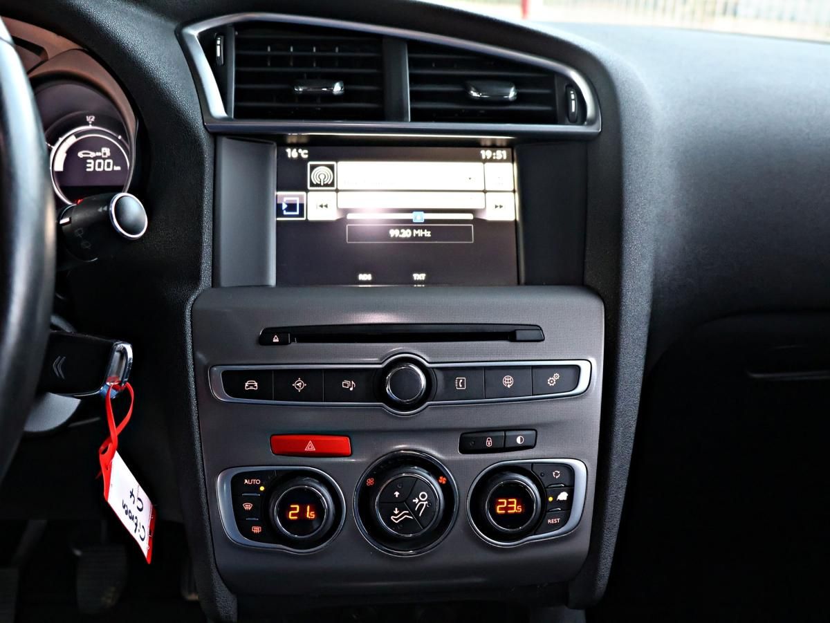citroen-c4-2015-diesel-1560cc