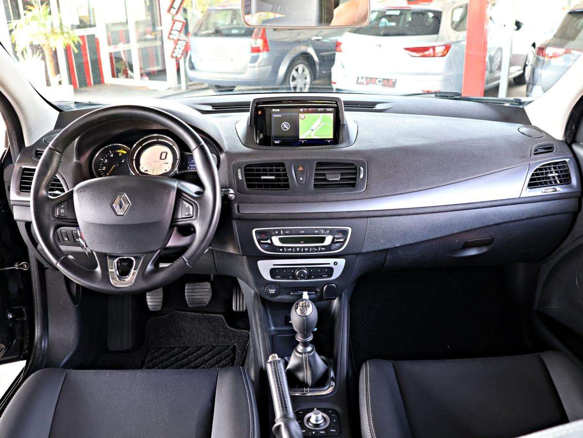 renault-megane-sport-tourer-2014-diesel-1461cc