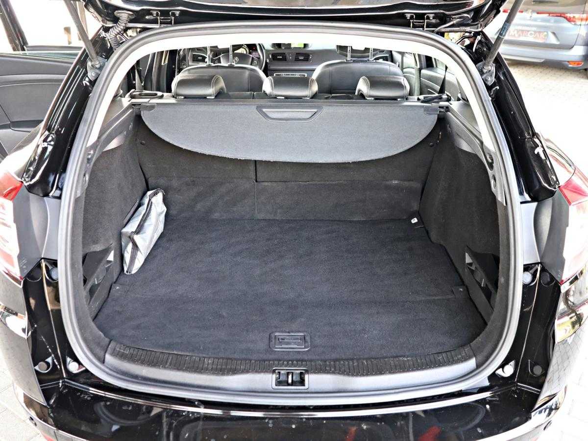 renault-megane-sport-tourer-2014-diesel-1461cc
