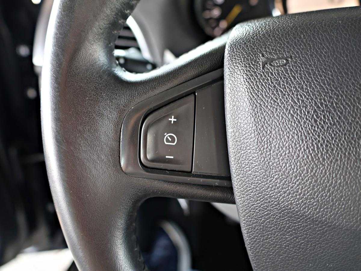 renault-megane-sport-tourer-2014-diesel-1461cc