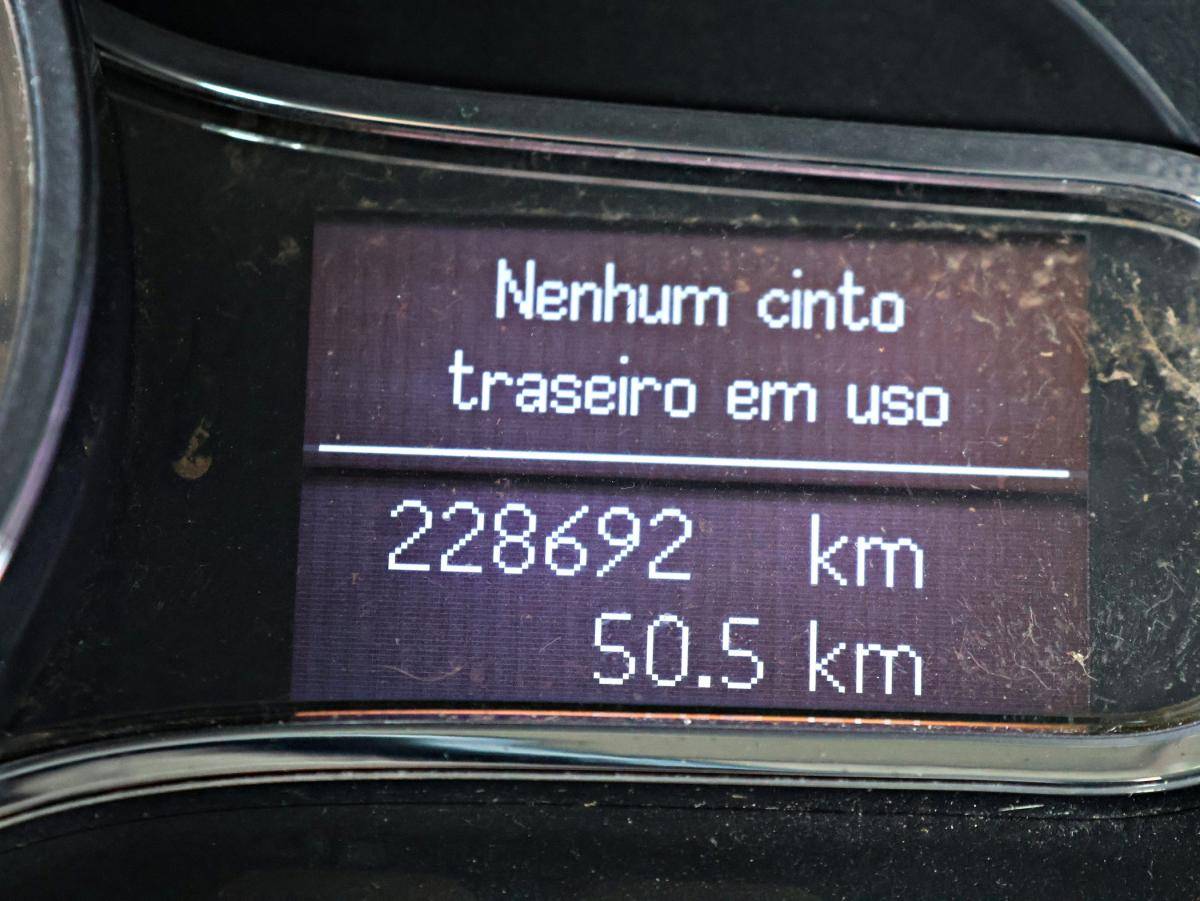 renault-megane-sport-tourer-2014-diesel-1461cc
