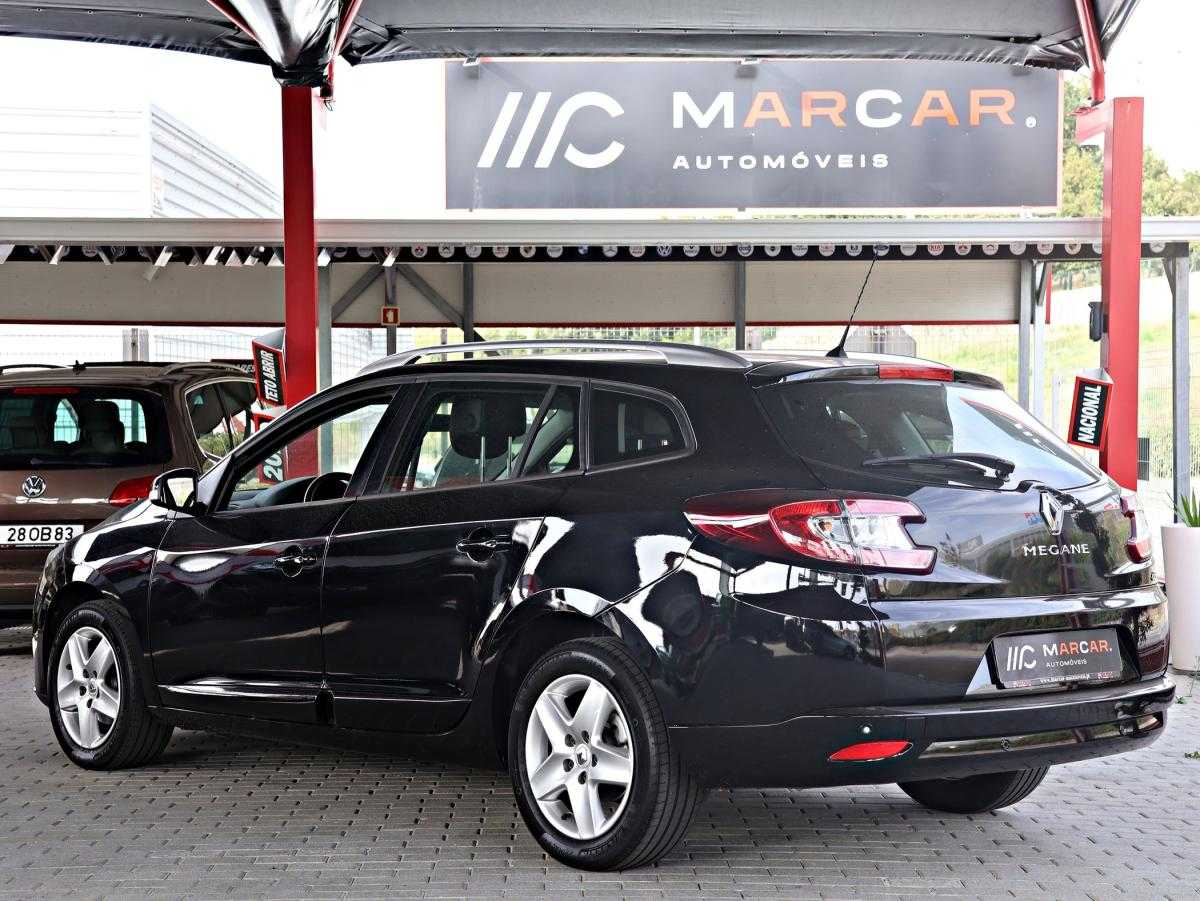 renault-megane-sport-tourer-2014-diesel-1461cc