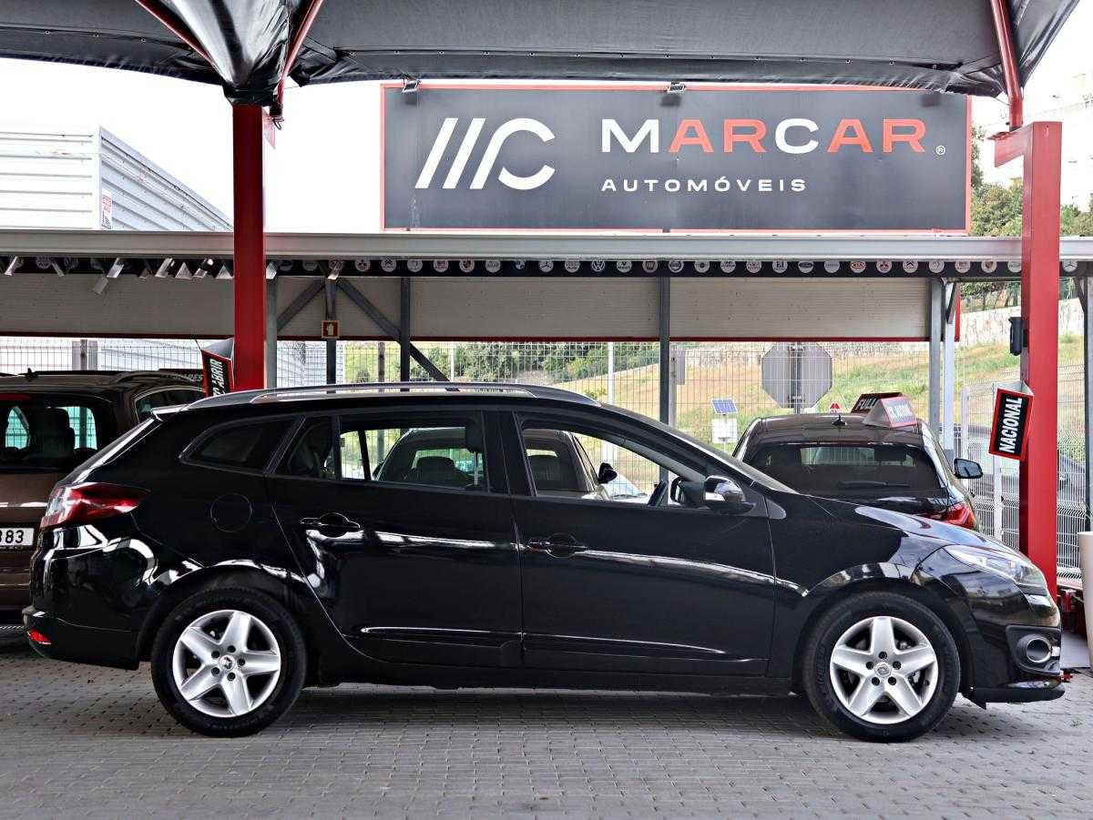 renault-megane-sport-tourer-2014-diesel-1461cc