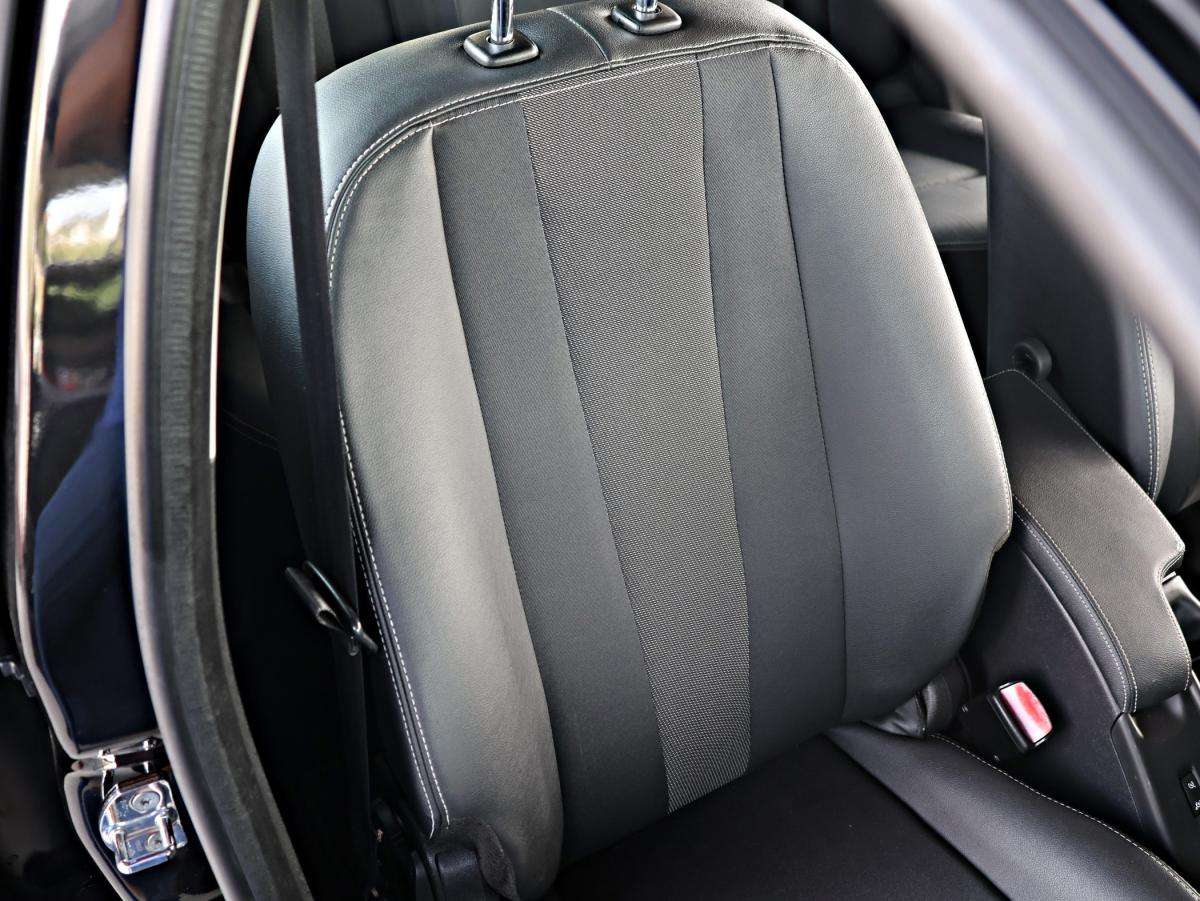 renault-megane-sport-tourer-2014-diesel-1461cc