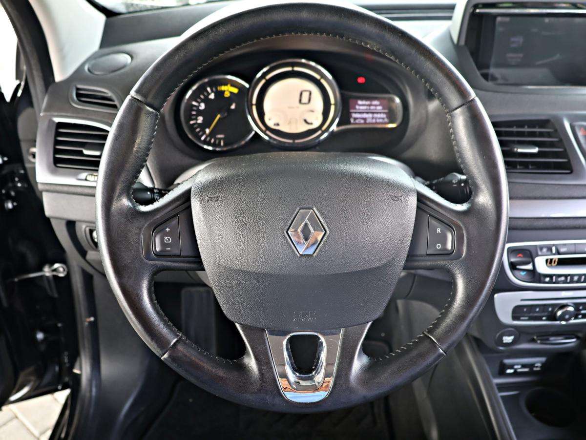 renault-megane-sport-tourer-2014-diesel-1461cc
