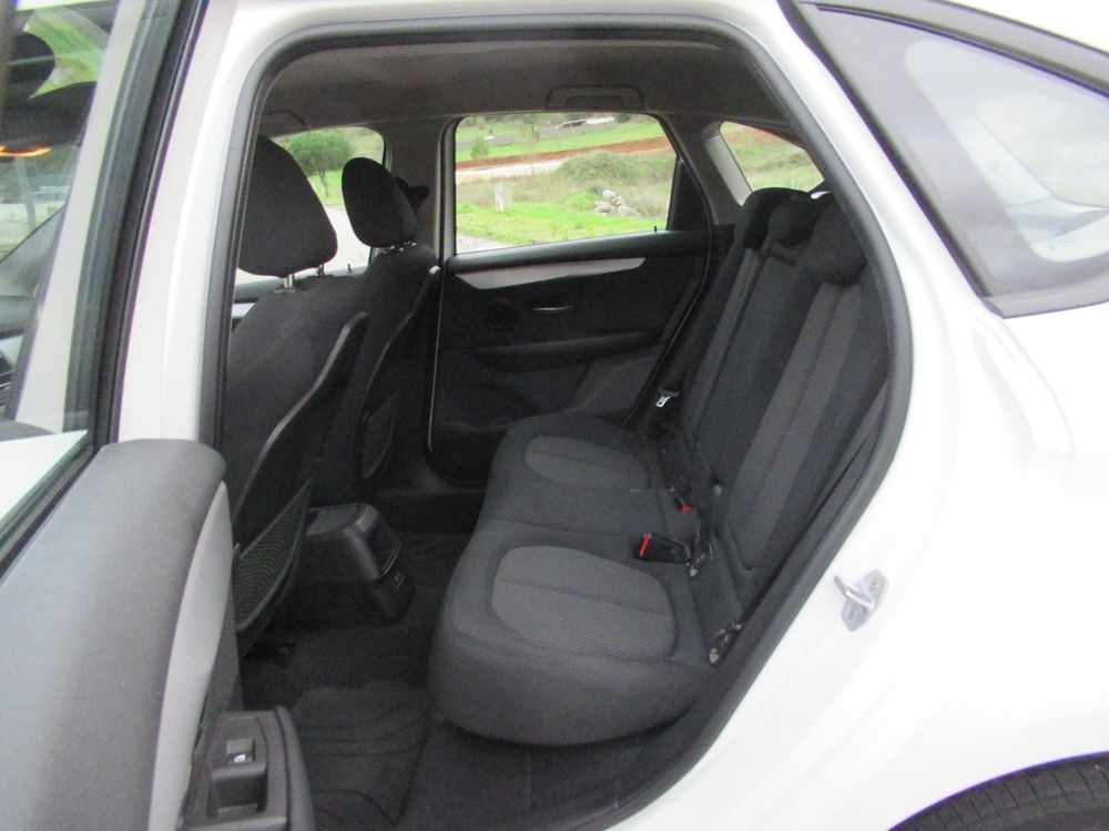 bmw-serie-2-216-active-tourer-d-2020-diesel-1496cc