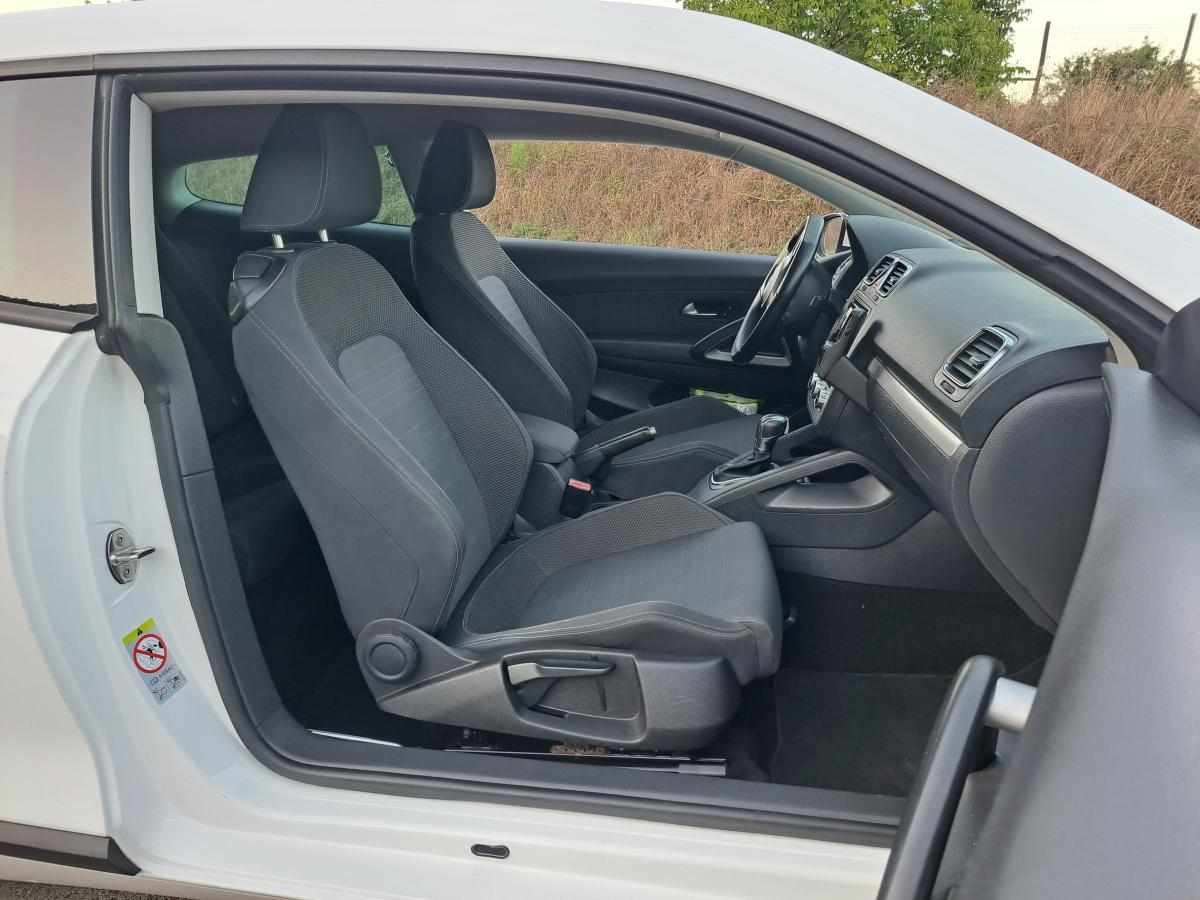 volkswagen-scirocco-2-0-tdi-2013-diesel-1968cc