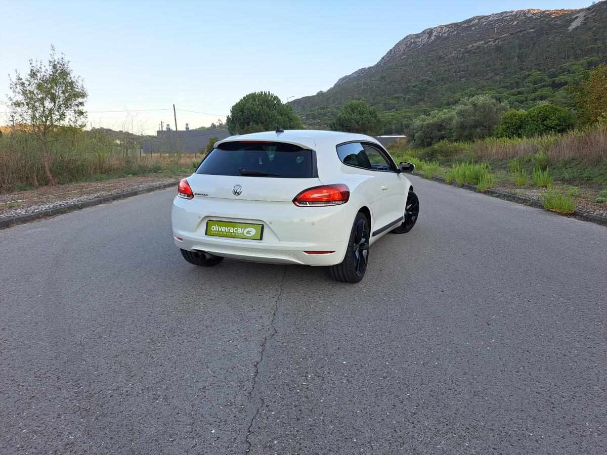 volkswagen-scirocco-2-0-tdi-2013-diesel-1968cc