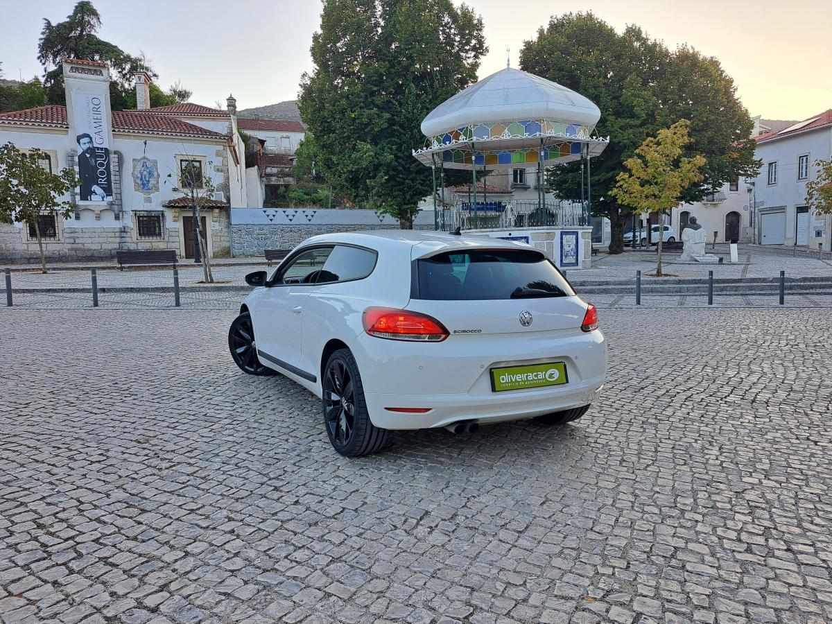 volkswagen-scirocco-2-0-tdi-2013-diesel-1968cc