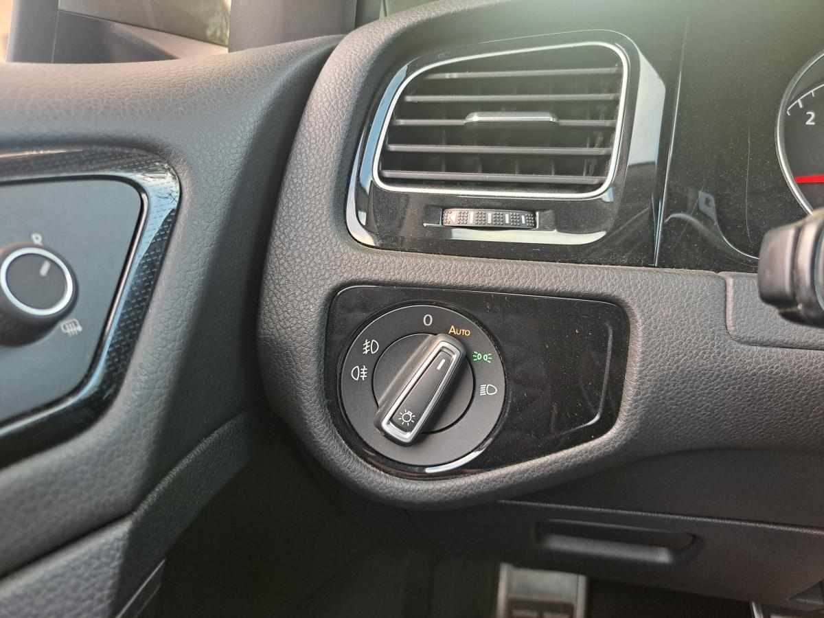 volkswagen-golf-2-0-tdi-2018-diesel-1968cc