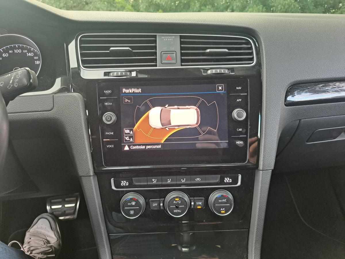 volkswagen-golf-2-0-tdi-2018-diesel-1968cc