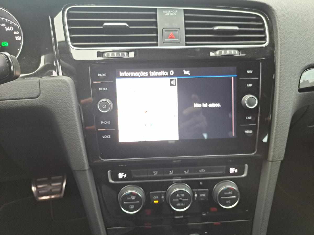 volkswagen-golf-2-0-tdi-2018-diesel-1968cc