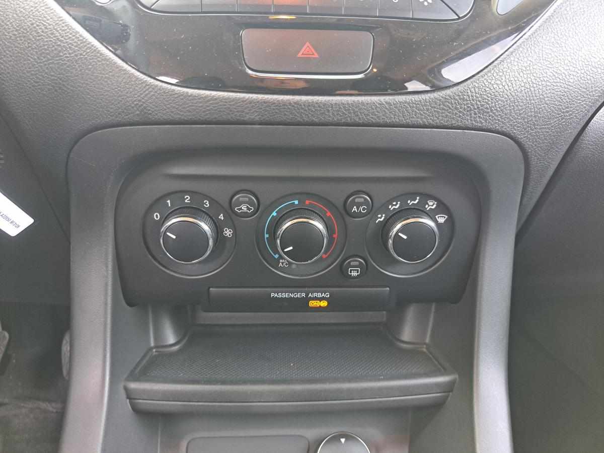 ford-ka-1-2-85cv-2019-gasolina-1197cc