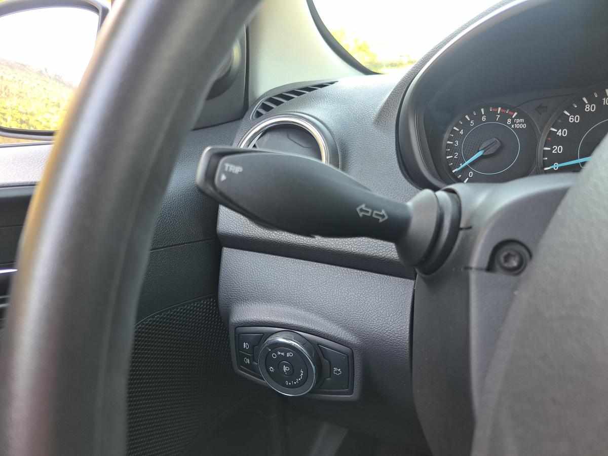 ford-ka-1-2-85cv-2019-gasolina-1197cc