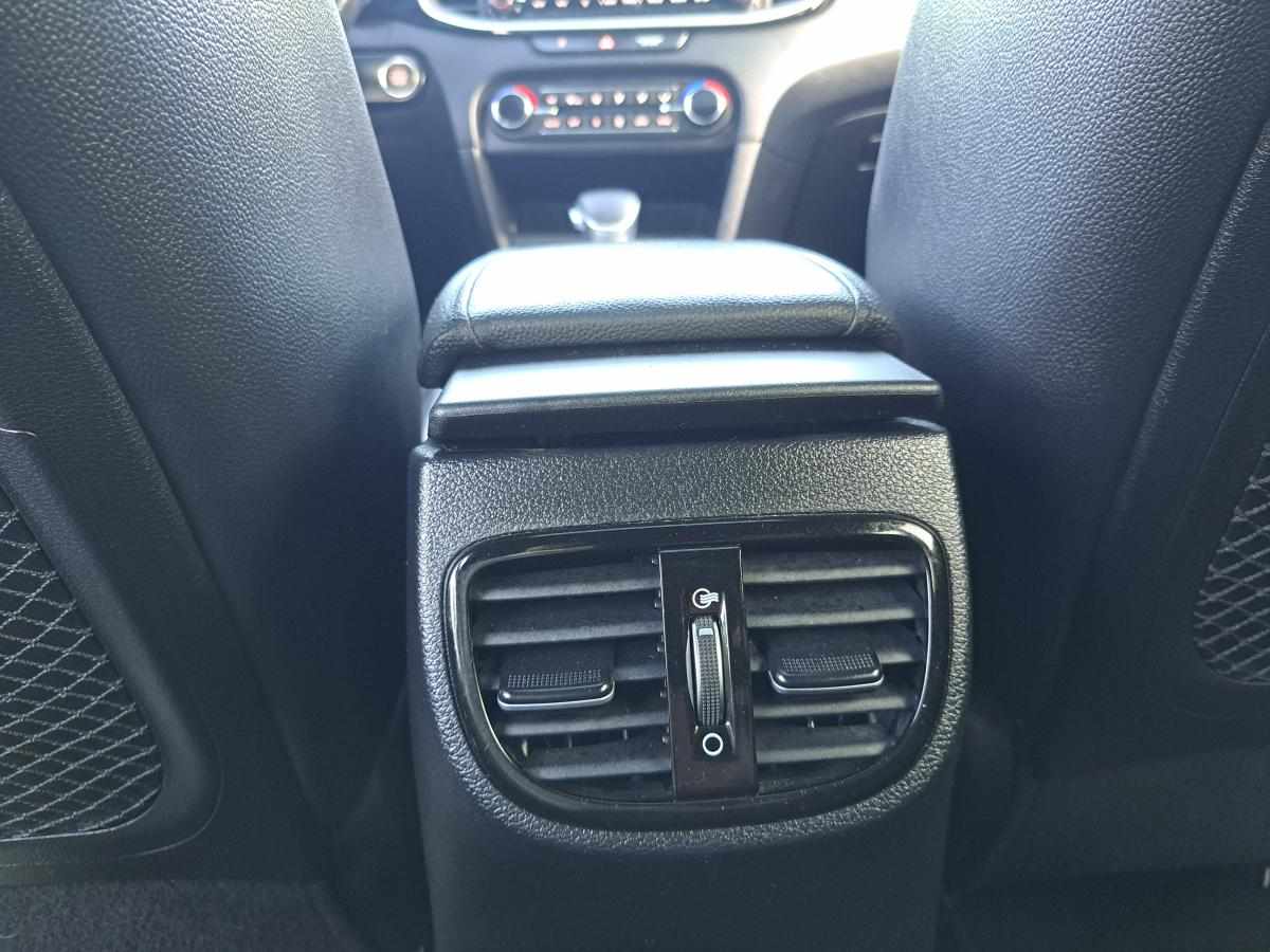 kia-ceed-1-6-crdi-2020-diesel-1598cc
