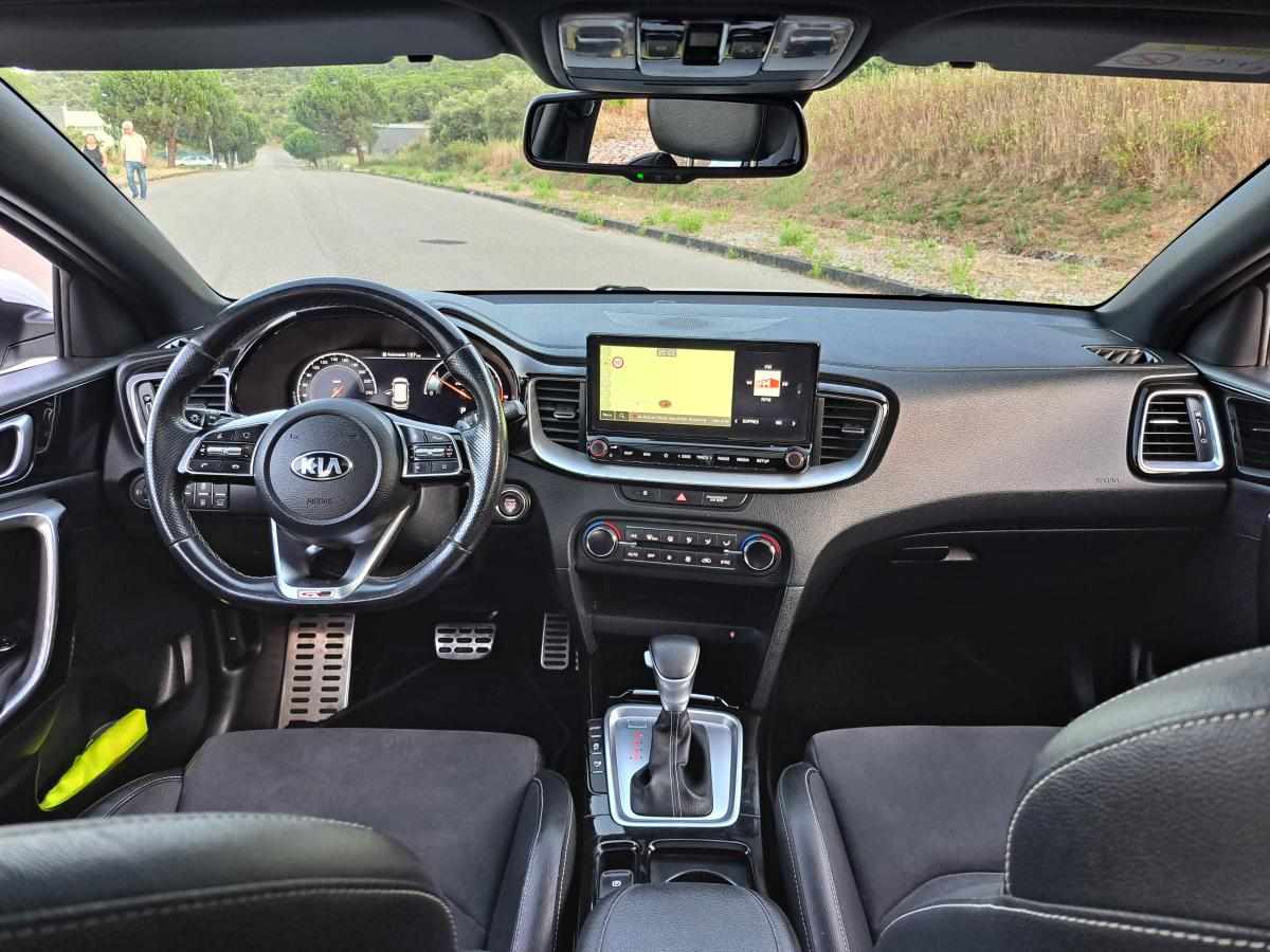 kia-ceed-1-6-crdi-2020-diesel-1598cc