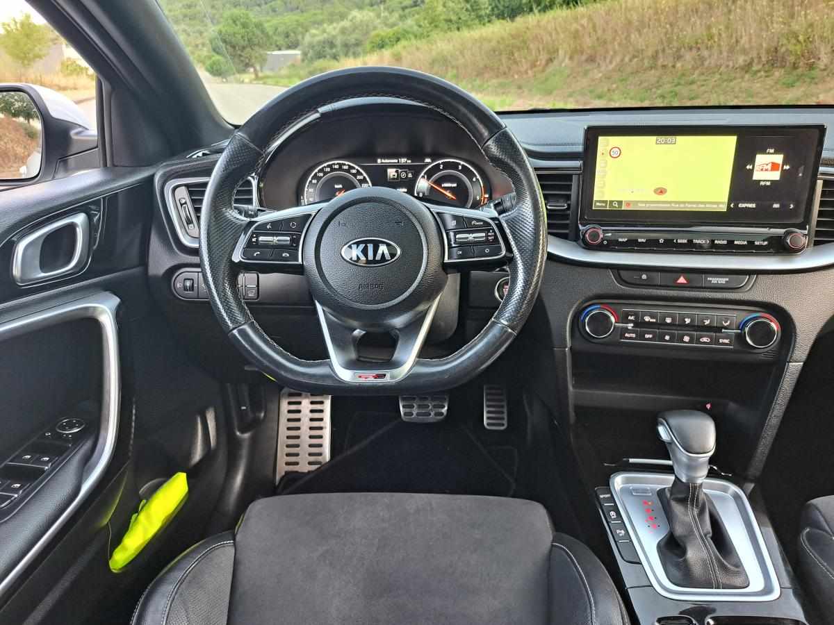 kia-ceed-1-6-crdi-2020-diesel-1598cc