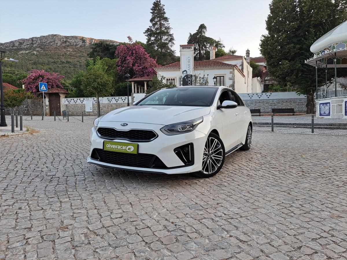 kia-ceed-1-6-crdi-2020-diesel-1598cc