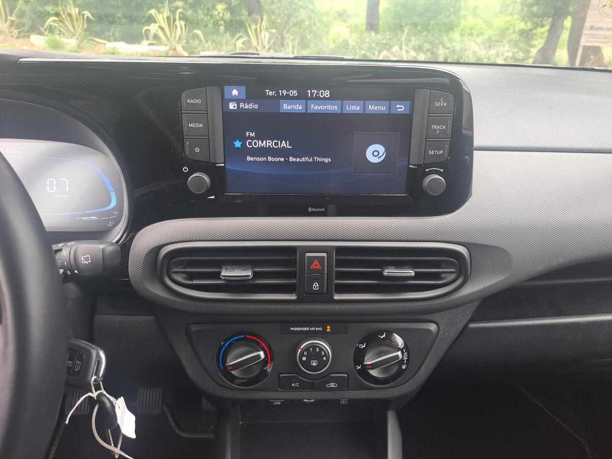 hyundai-i10-1-0-blue-2023-gasolina-998cc