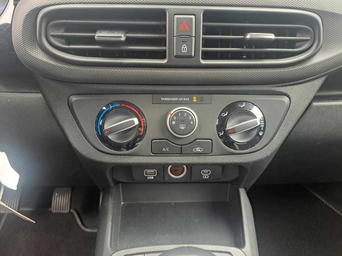 hyundai-i10-1-0-blue-2023-gasolina-998cc