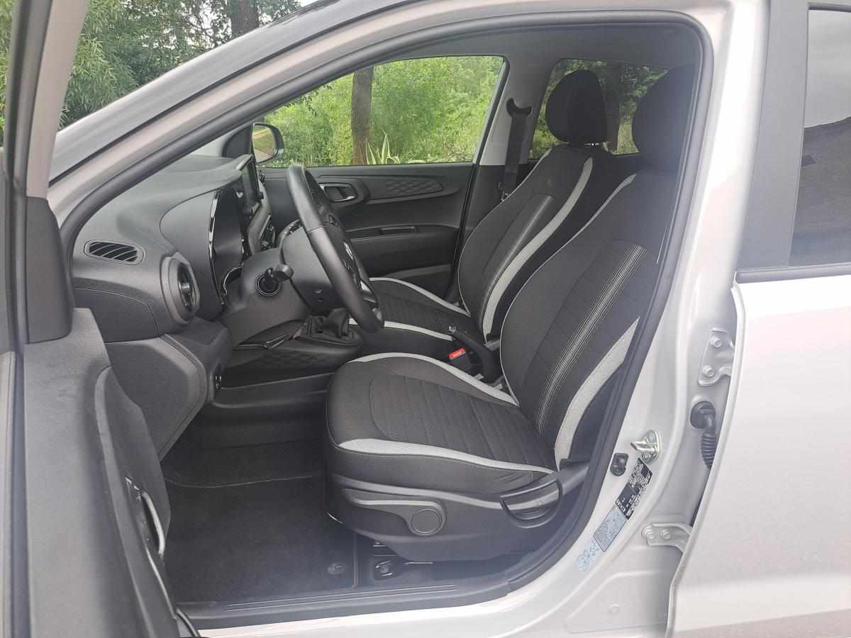 hyundai-i10-1-0-blue-2023-gasolina-998cc