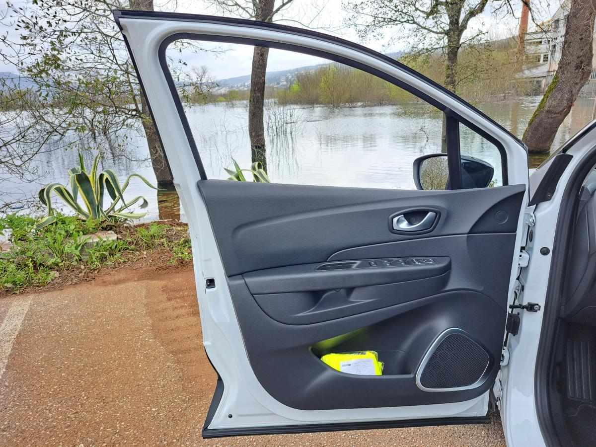 renault-captur-1-3-tce-2019-gasolina-1332cc