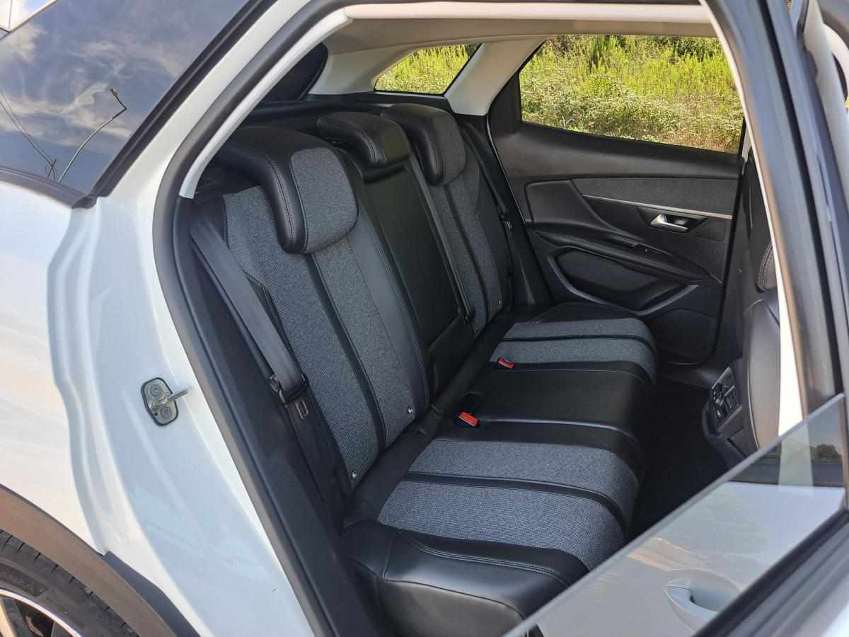 peugeot-3008-1-6-bluehdi-2017-diesel-1560cc