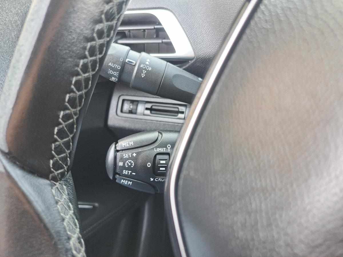 peugeot-3008-1-6-bluehdi-2017-diesel-1560cc