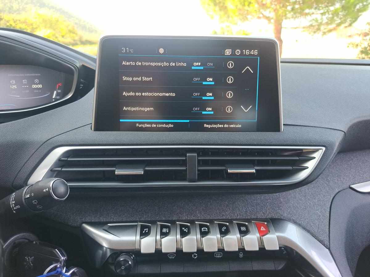 peugeot-3008-1-6-bluehdi-2017-diesel-1560cc