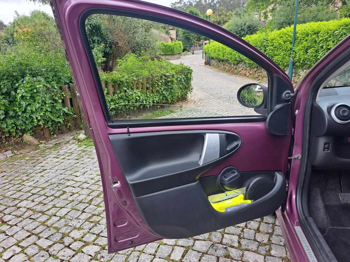 peugeot-107-1-0-2013-gasolina-998cc