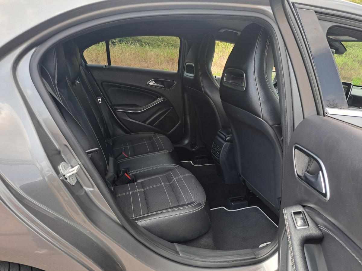 mercedes-benz-classe-a-a-180-cdi-blueefficiency-2015-diesel-1461cc