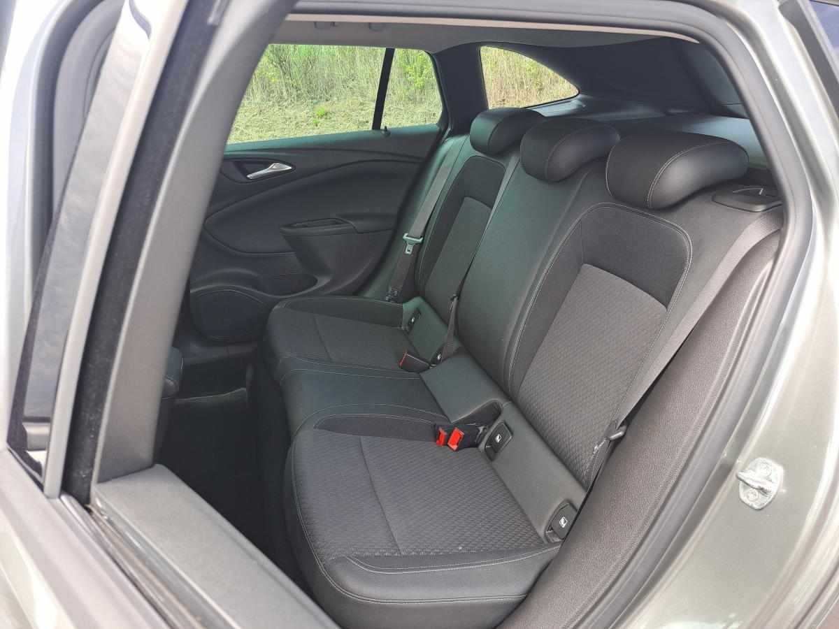 opel-astra-1-6-cdti-2019-diesel-1598cc