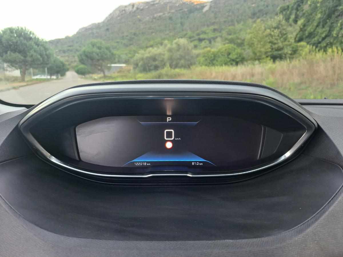peugeot-3008-1-5-bluehdi-2020-diesel-1499cc