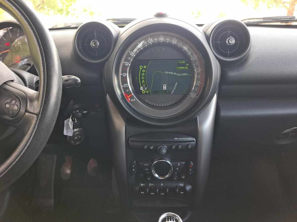 mini-countryman-d-2-0-2016-diesel-1598cc